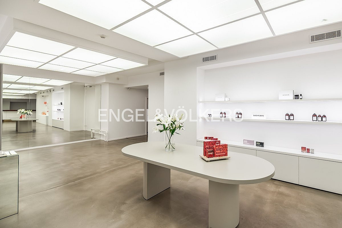 Pronájem komerčního objektu (jiného typu) 775 m² – fotografie 5