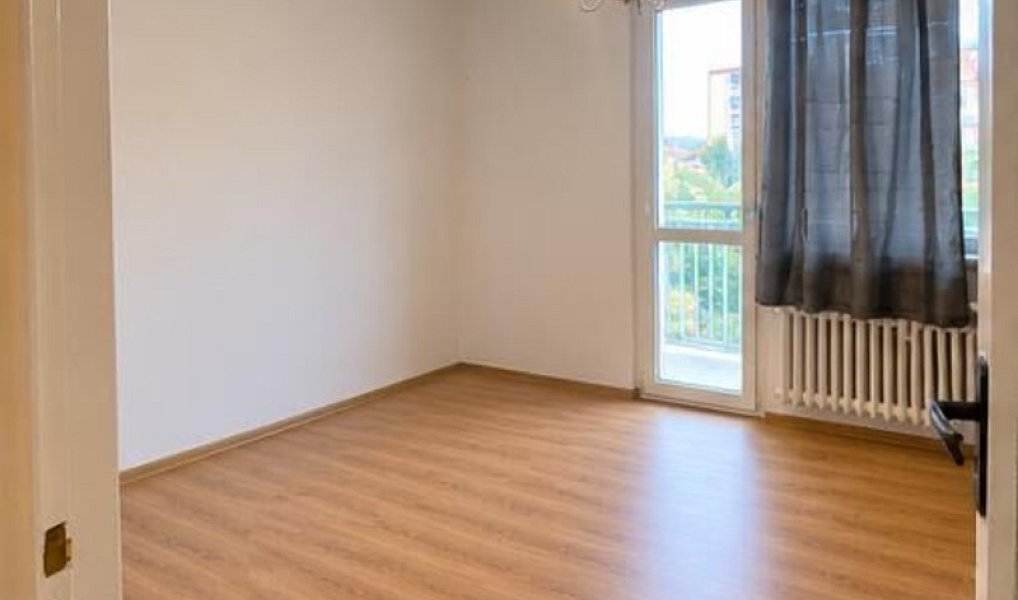 Pronájem bytu 2+1 51 m², Karlovy Vary – náhled fotky 4