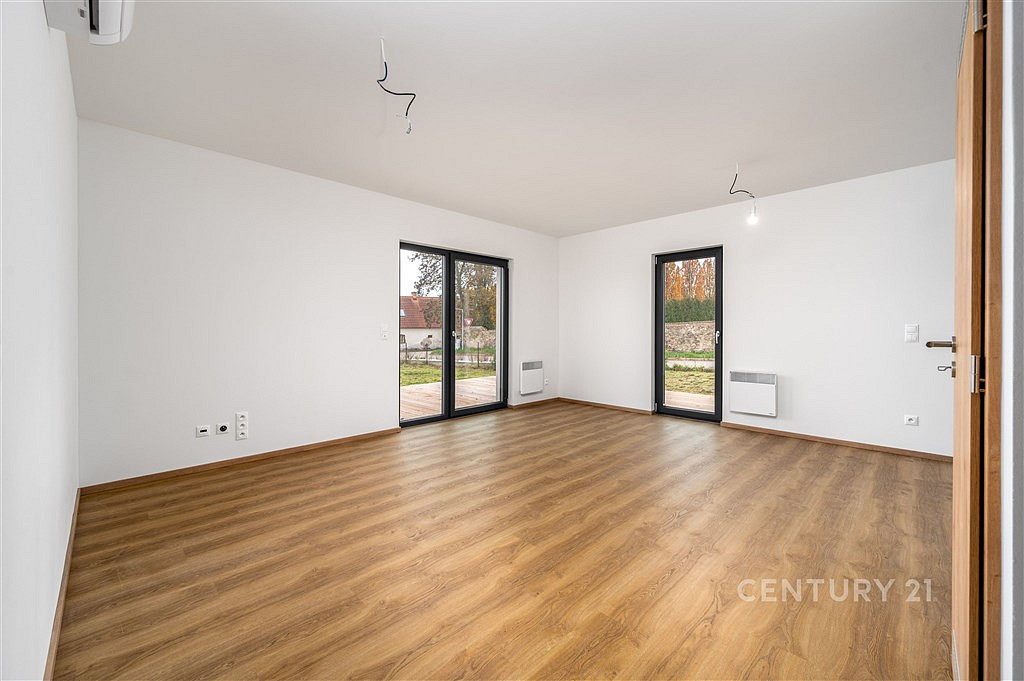 Prodej domu 122 m² s pozemkem 1 048 m² — photo 4
