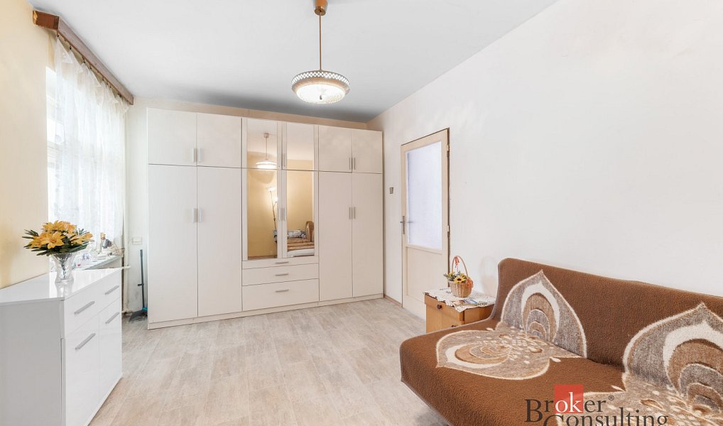Prodej domu 220 m² s pozemkem 493 m², Blučina – náhled fotky 22