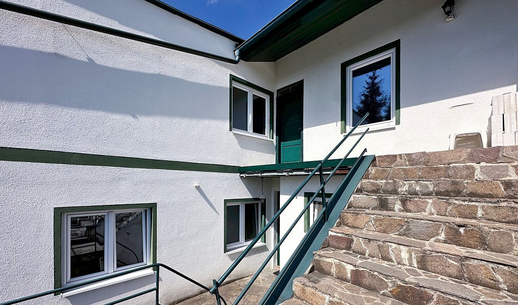 Prodej domu 150 m² s pozemkem 377 m², Sušice – náhled fotky 17