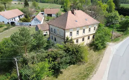 Prodej nájemního domu, činžáku 240 m², Novosedly nad Nežárkou - Kolence, okres Jindřichův Hradec