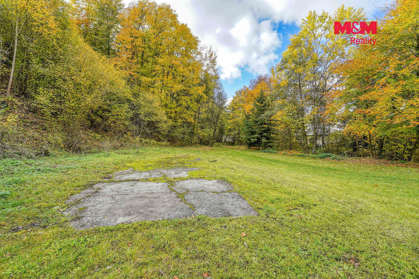 Prodej stavebního pozemku 987 m² - Widok 4