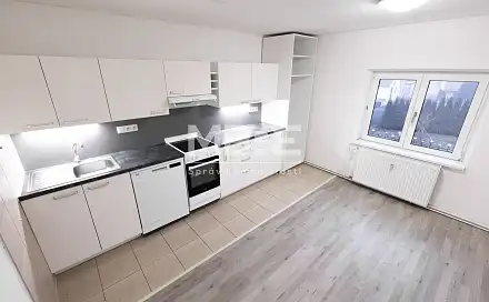 Pronájem bytu 2+1 79 m²