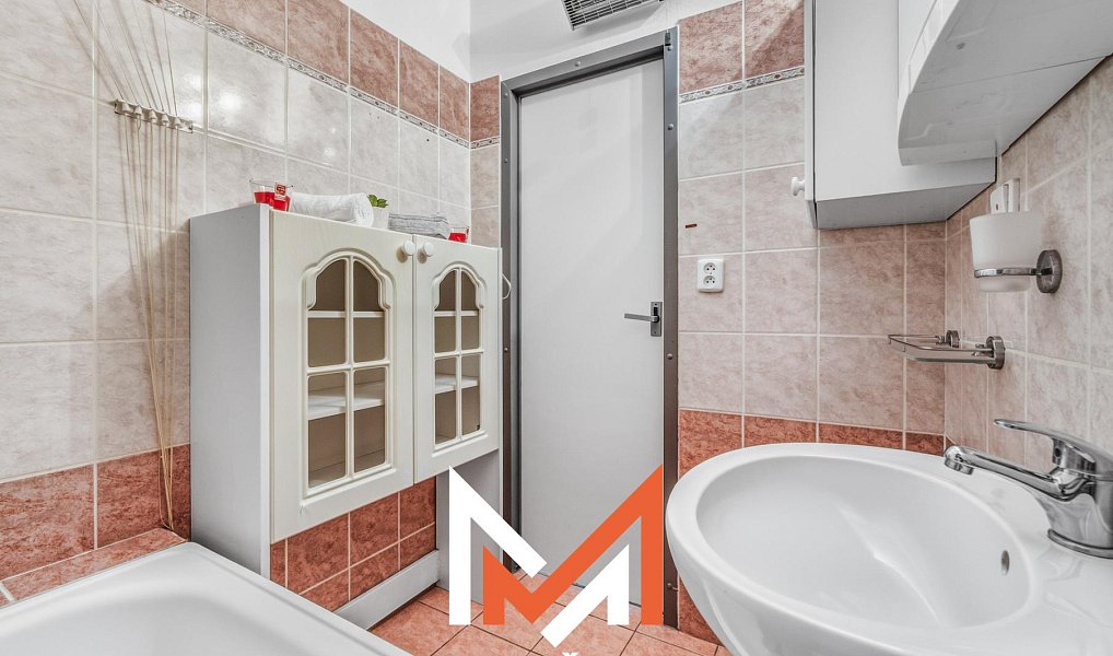 Prodej bytu 3+1 74 m², Náchod – náhled fotky 11