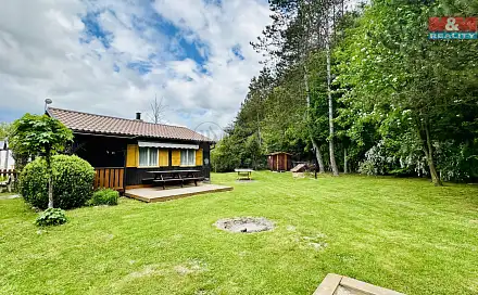 Prodej chaty/chalupy 40 m² s pozemkem 585 m², Dobronice u Bechyně, okres Tábor