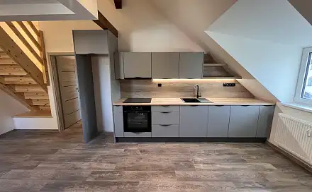 Pronájem bytu 3+kk 85 m²