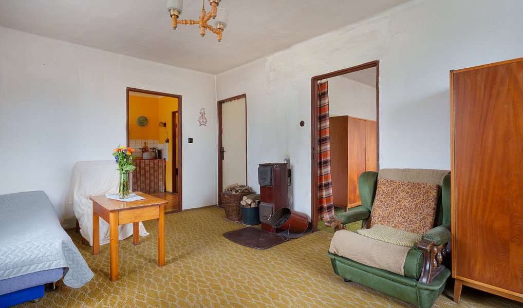 Prodej domu 77 m² s pozemkem 1 057 m², Zeleneč – náhled fotky 9