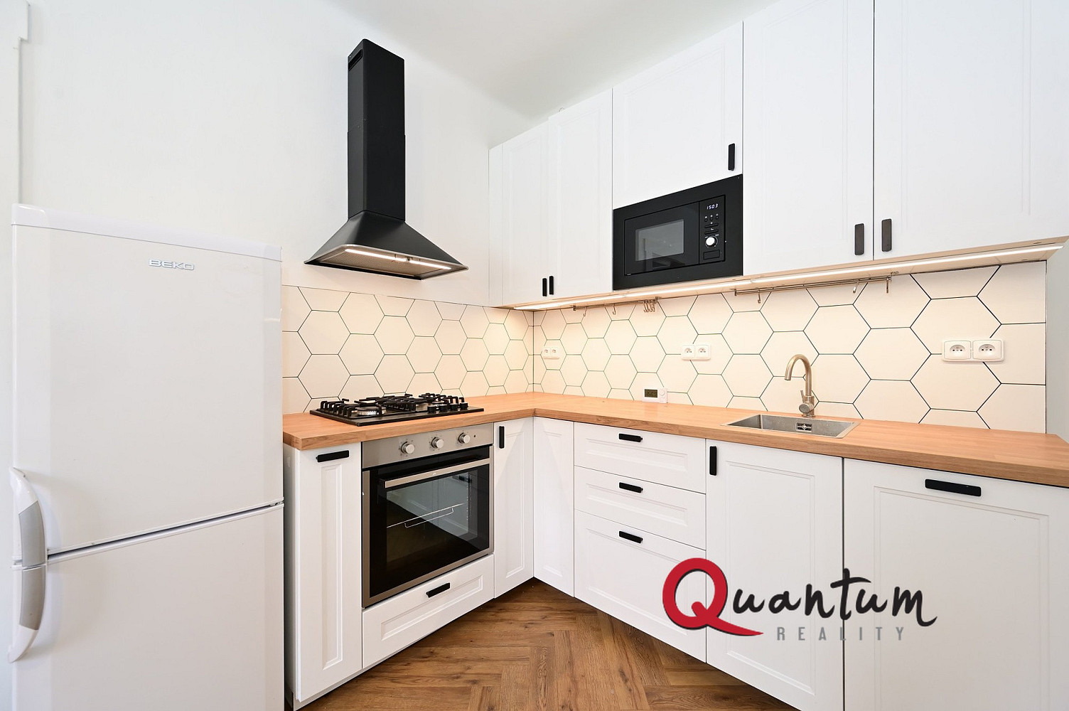 Pronájem bytu 2+kk 48 m² — photo 3