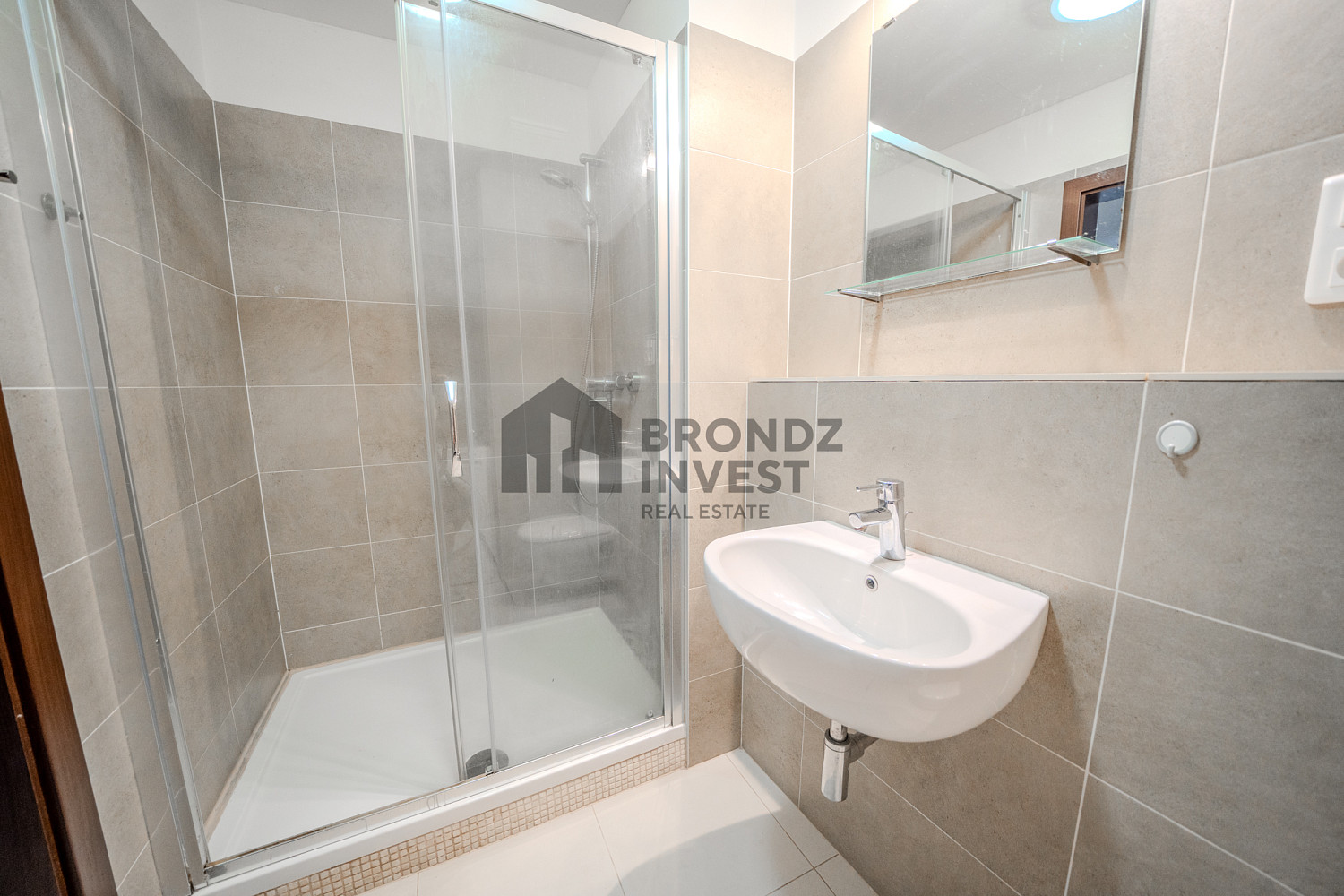 Pronájem bytu 2+kk 50 m² – fotografie 5