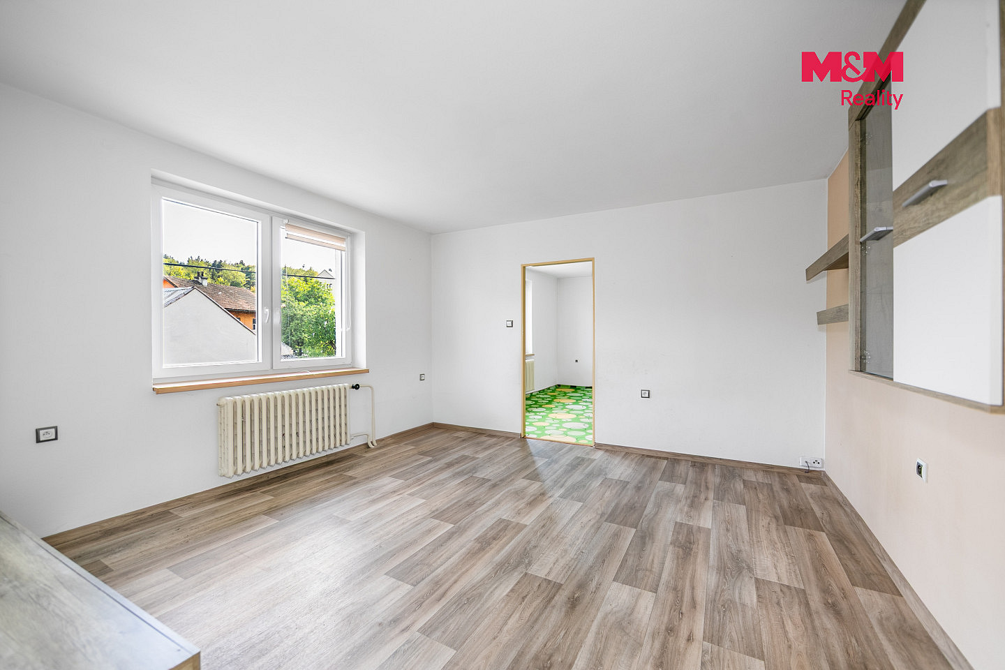 Prodej domu 200 m² s pozemkem 616 m² – fotografie 2