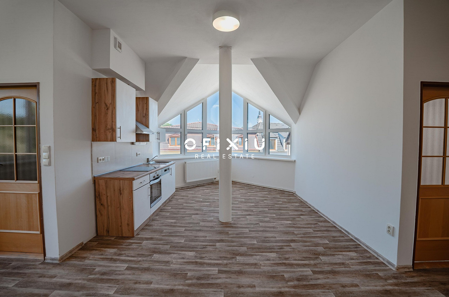 Prodej nájemního domu, činžáku 276 m² – fotografie 3