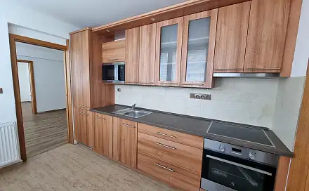 Prodej bytu 3+1 66 m², Dělnická, Kolín