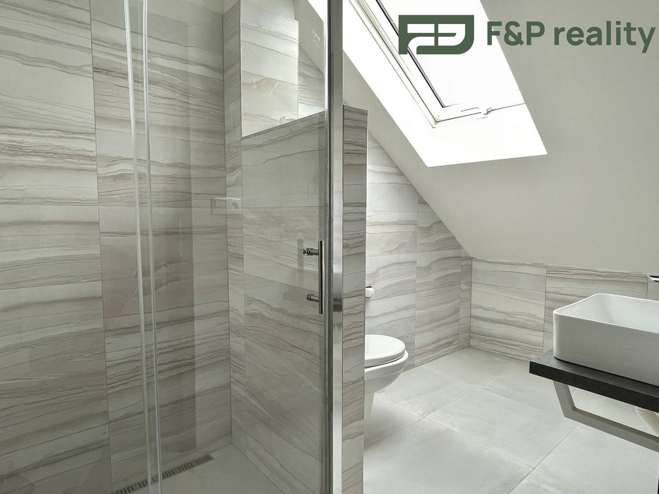Pronájem bytu 2+kk 50 m² – fotografie 4