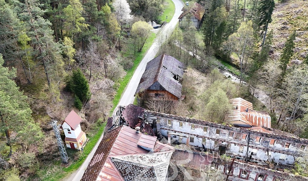 Prodej komerčního objektu (jiného typu) 10 000 m², Rejštejn – náhled fotky 4