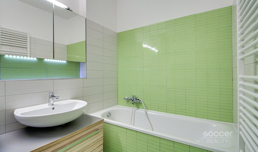 Pronájem bytu 3+kk 71 m², Praha – náhled fotky 12