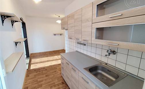 Pronájem bytu 3+1 73 m², Družstevní, Kamenice nad Lipou, okres Pelhřimov