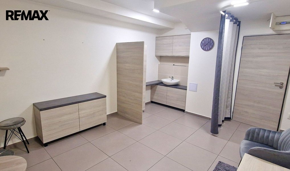 Pronájem obchodních prostor 16 m², Brno – náhled fotky 8