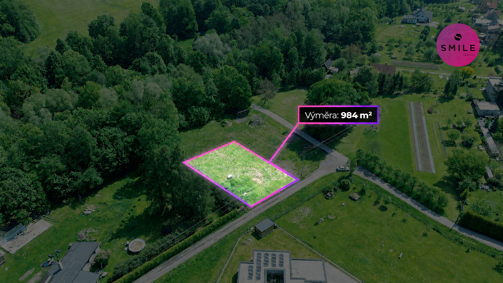 Prodej stavebního pozemku 984 m² – fotografie 3