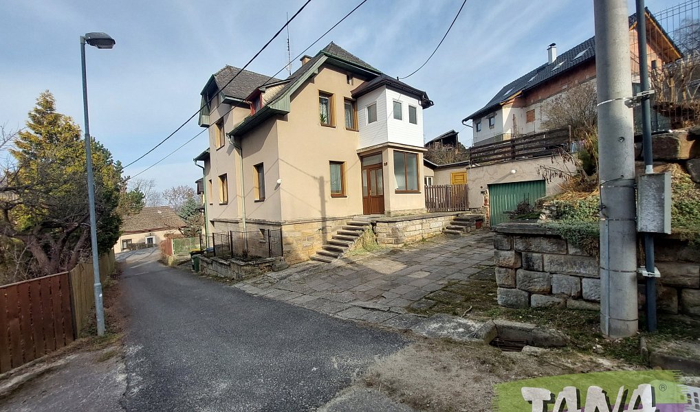 Prodej domu 140 m² s pozemkem 551 m², Turnov – náhled fotky 2