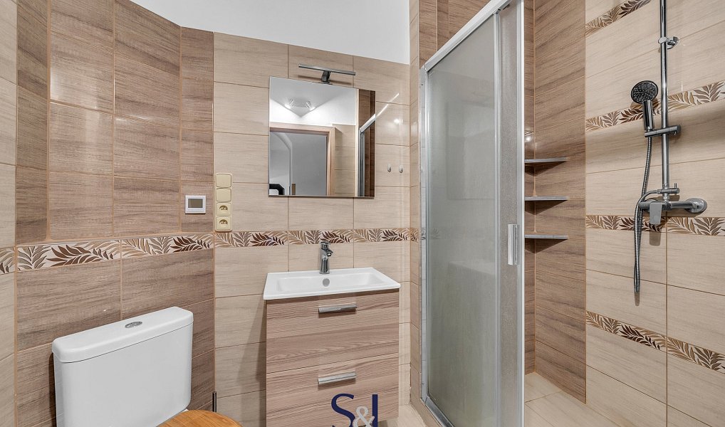 Prodej domu 470 m² s pozemkem 1 254 m², Doksy – náhled fotky 31