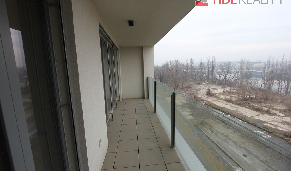 Pronájem bytu 4+kk 95 m², Praha – náhled fotky 12