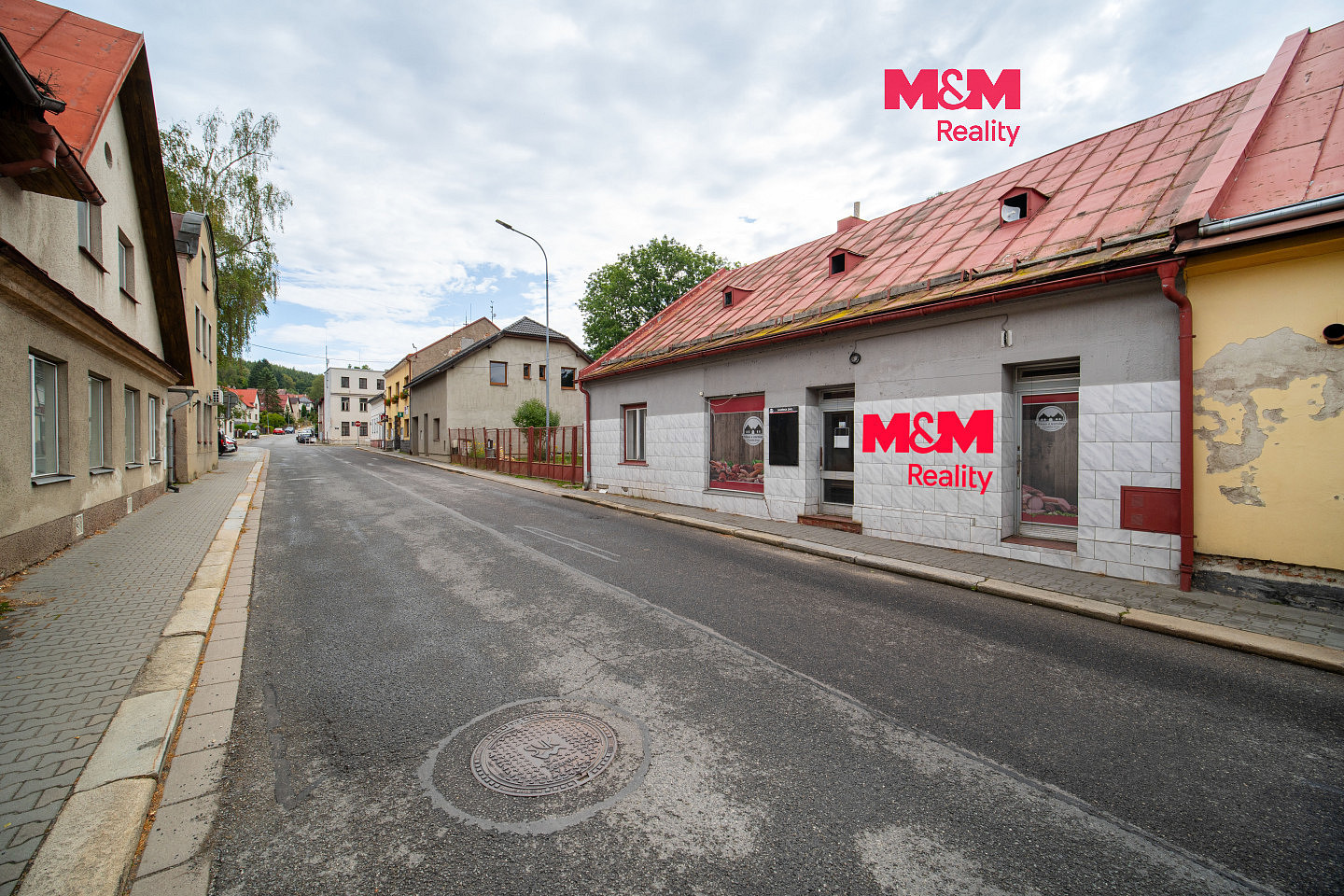 Prodej domu 214 m² s pozemkem 144 m²