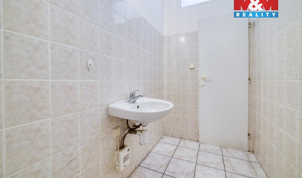 Pronájem kanceláře 80 m², Klatovy – náhled fotky 9