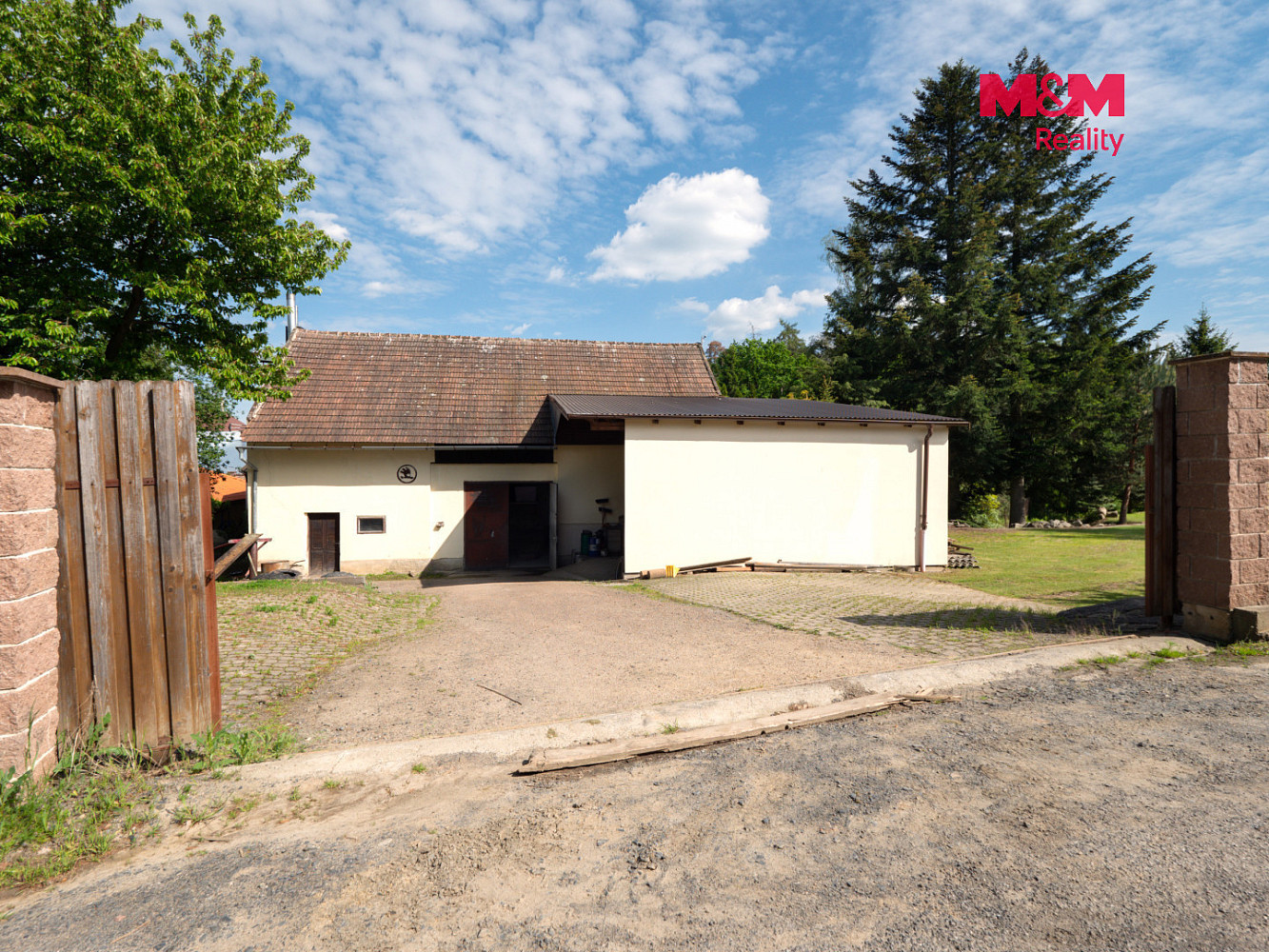 Prodej stavebního pozemku 1 100 m² – fotografie 4