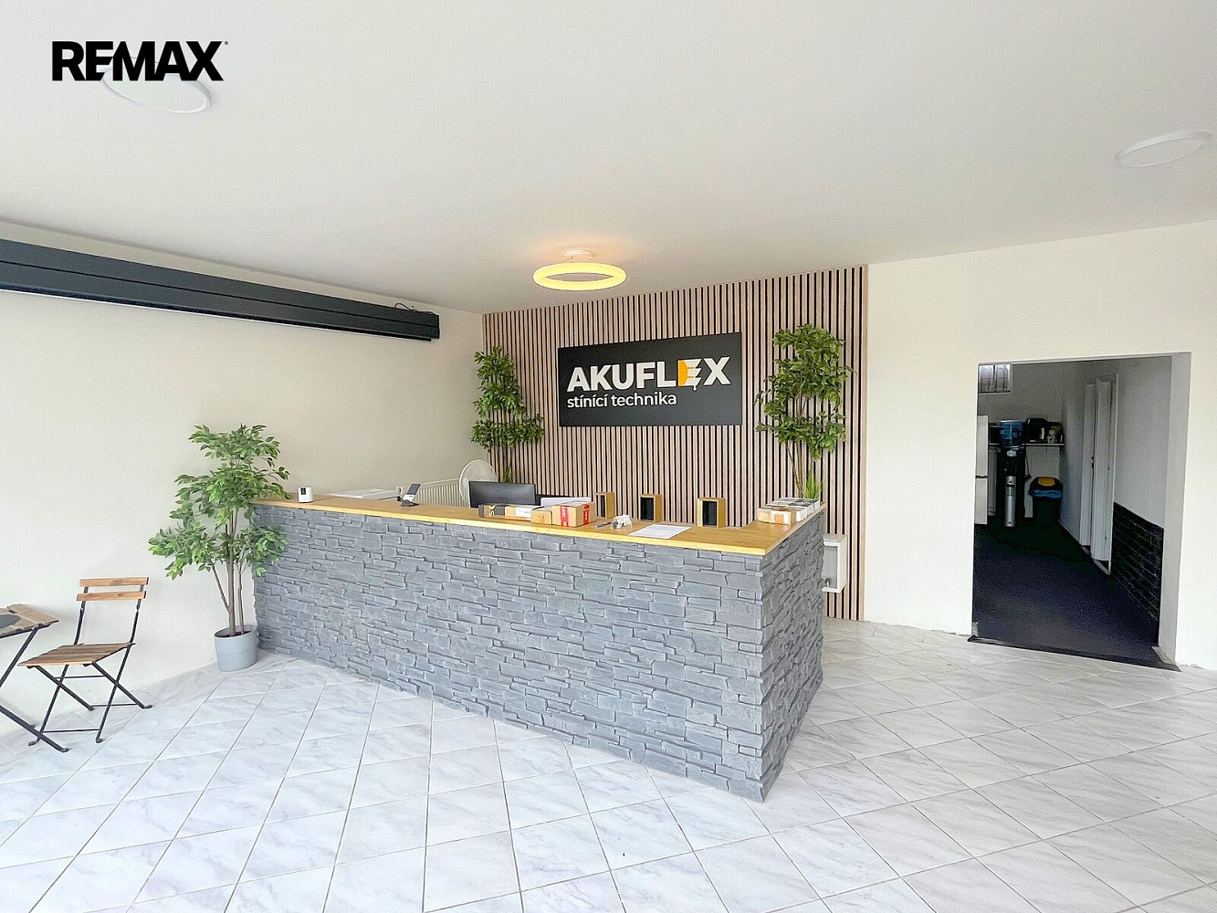 Prodej obchodních prostor 337 m² – fotografie 4