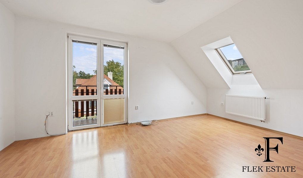 Prodej domu 180 m² s pozemkem 1 666 m², Tisová – náhled fotky 12