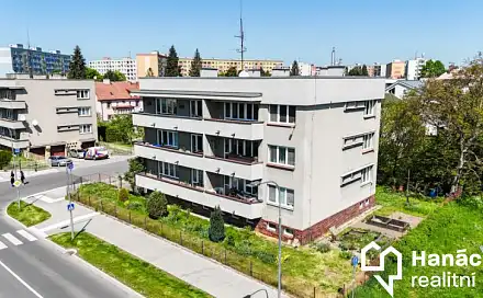 Pronájem bytu 3+1 82 m², Zamykalova, Olomouc - Lazce