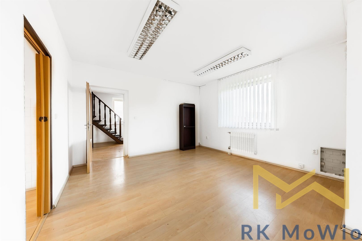 Pronájem kanceláře 273 m² – fotografie 3