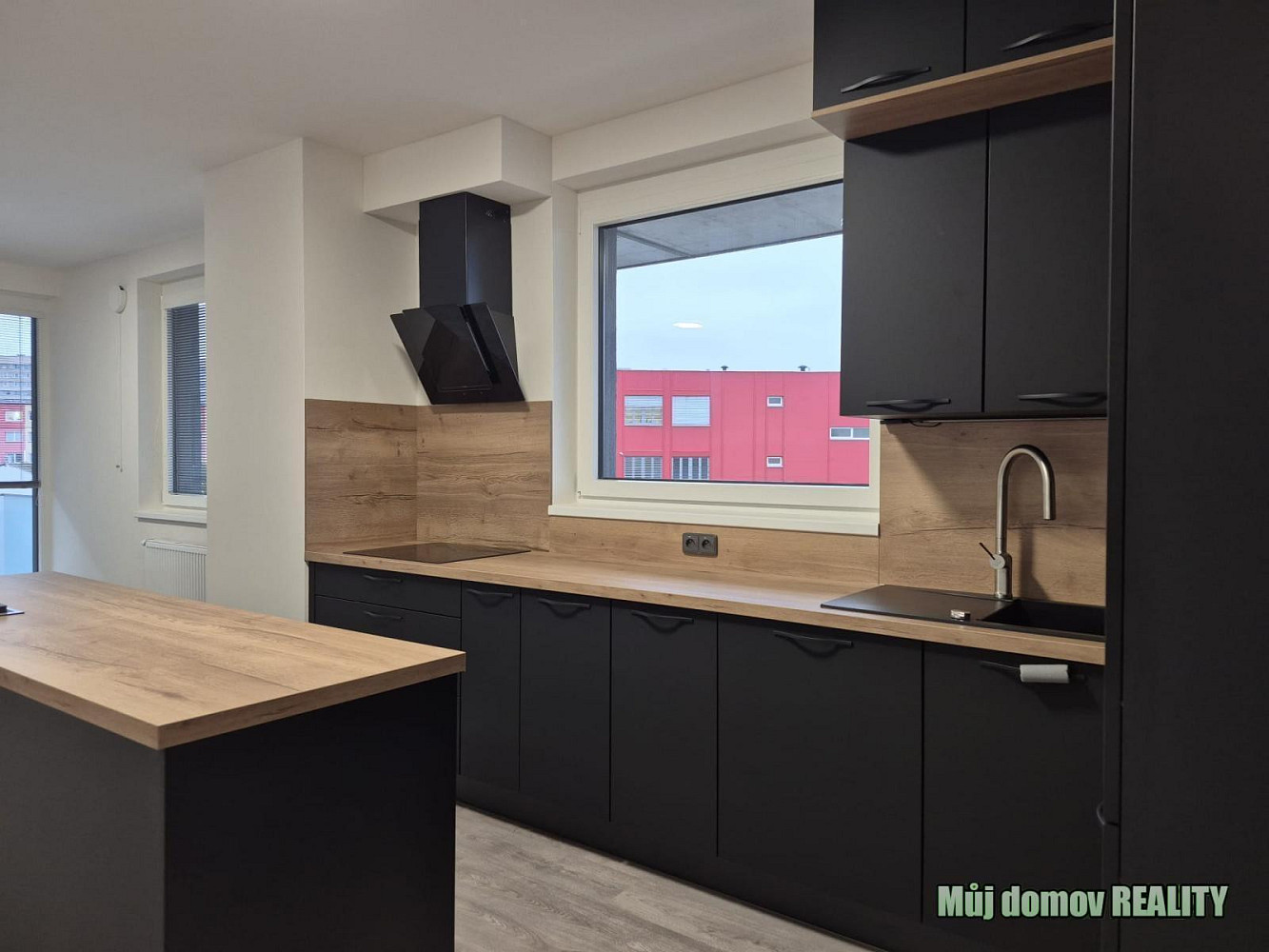 Pronájem bytu 3+kk 83 m² — photo 5