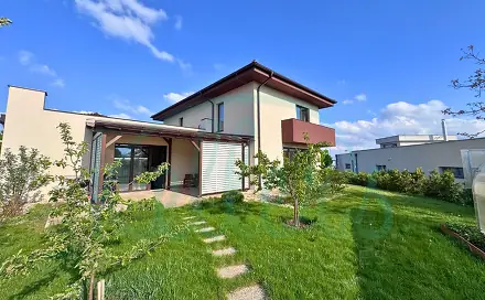 Pronájem domu 244 m² s pozemkem 972 m², Pod Ovčínem, Vysoký Újezd, okres Beroun