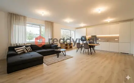 Prodej bytu 2+kk 73 m², tř. Dukelských hrdinů, Hodonín