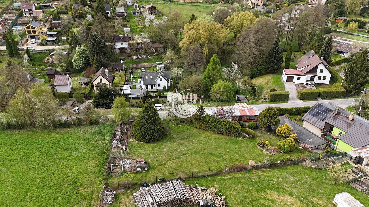 Prodej stavebního pozemku 1 493 m²