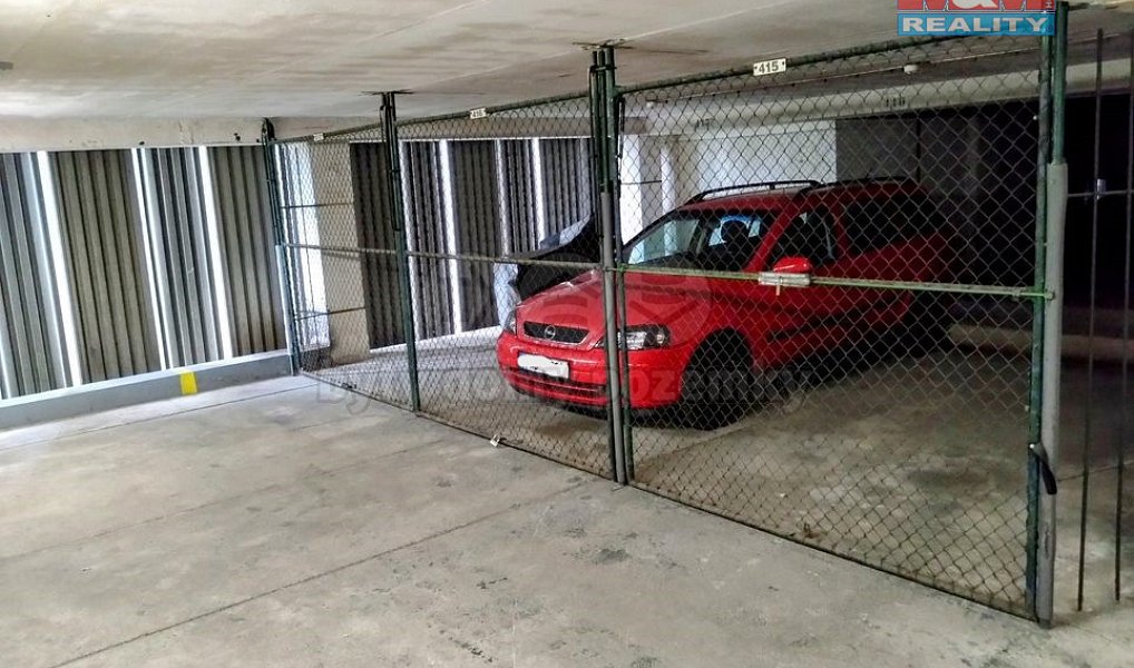 Pronájem garážového stání v Praze, ul. Milevská, Praha – náhled fotky 2