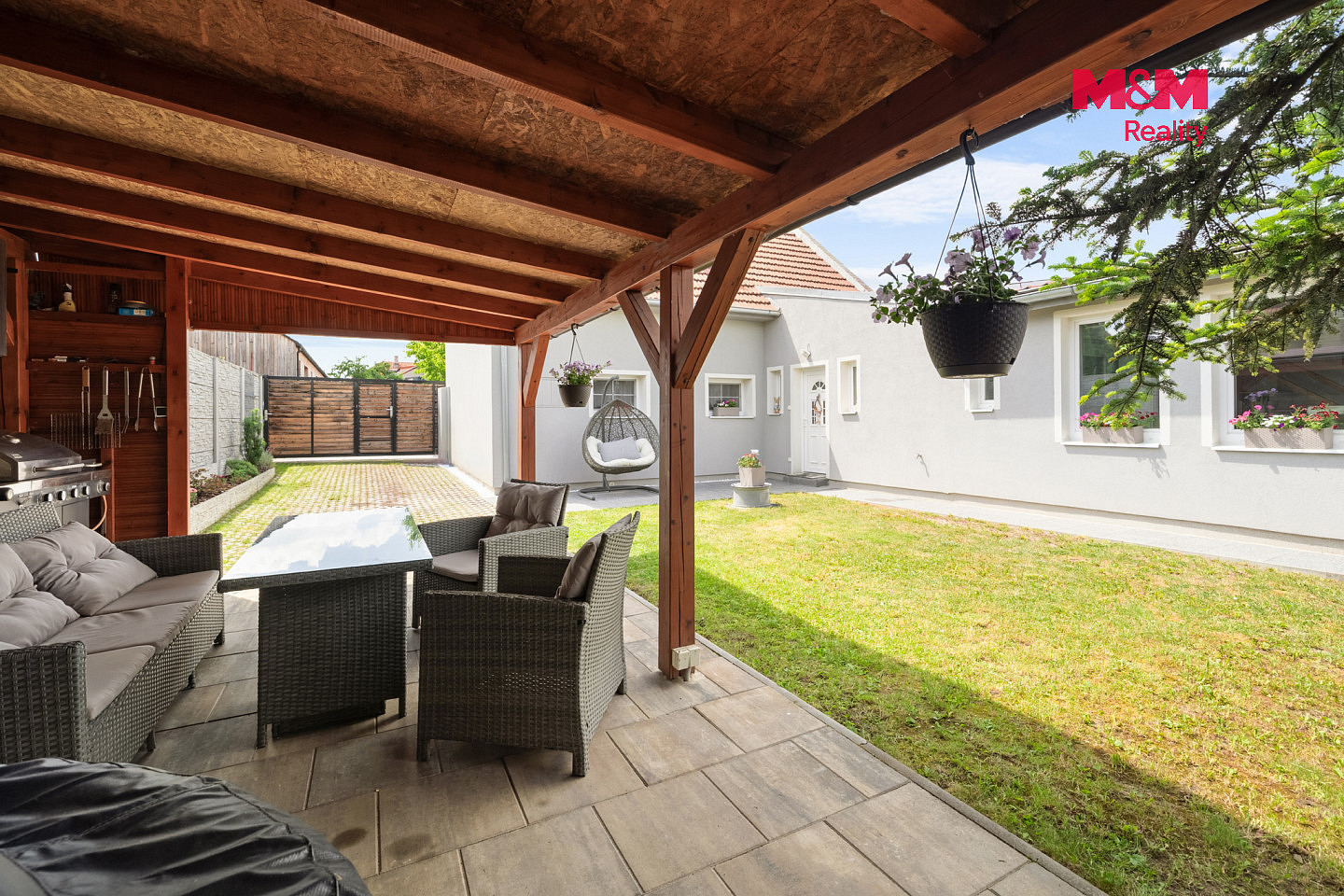 Prodej domu 80 m² s pozemkem 233 m² — photo 2