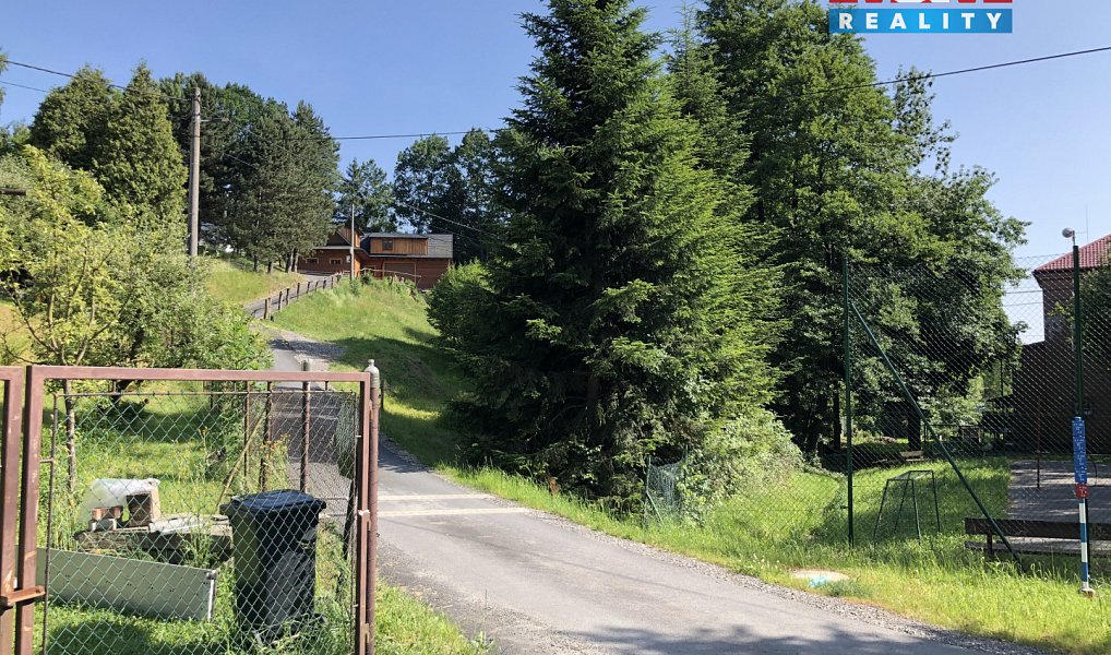 Prodej zahrady 2 406 m², Rožnov pod Radhoštěm – náhled fotky 2