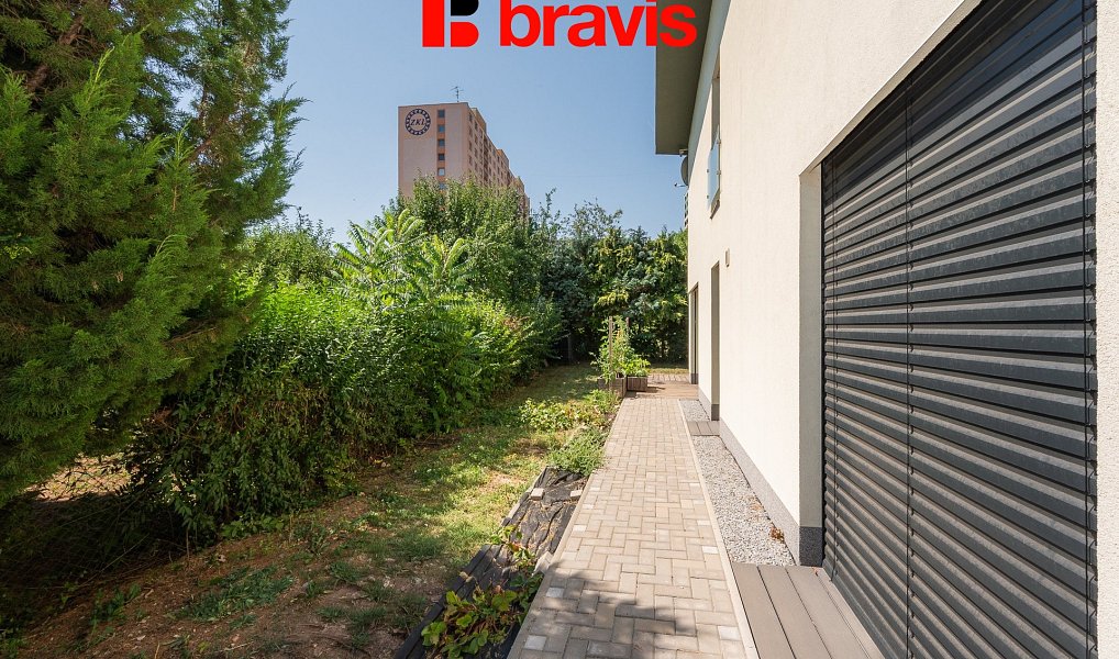Prodej domu 150 m² s pozemkem 400 m², Brno – náhled fotky 24