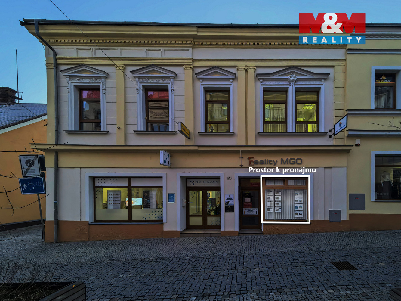 Pronájem kanceláře 16 m² — photo 3