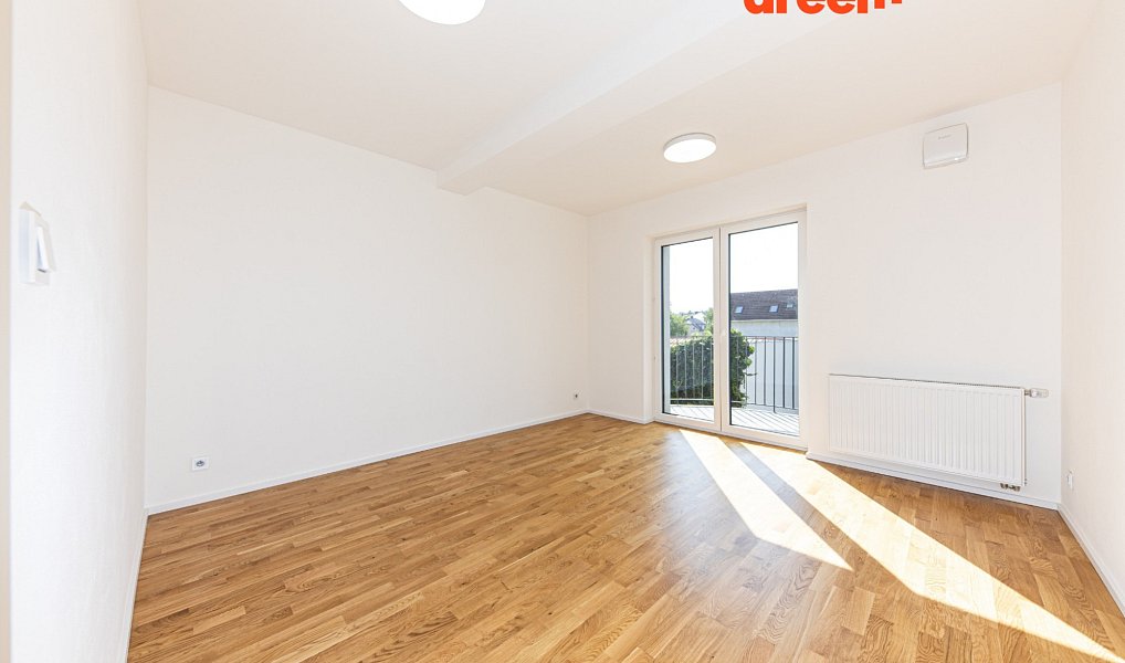 Prodej bytu 4+kk 67 m², Praha – náhled fotky 3