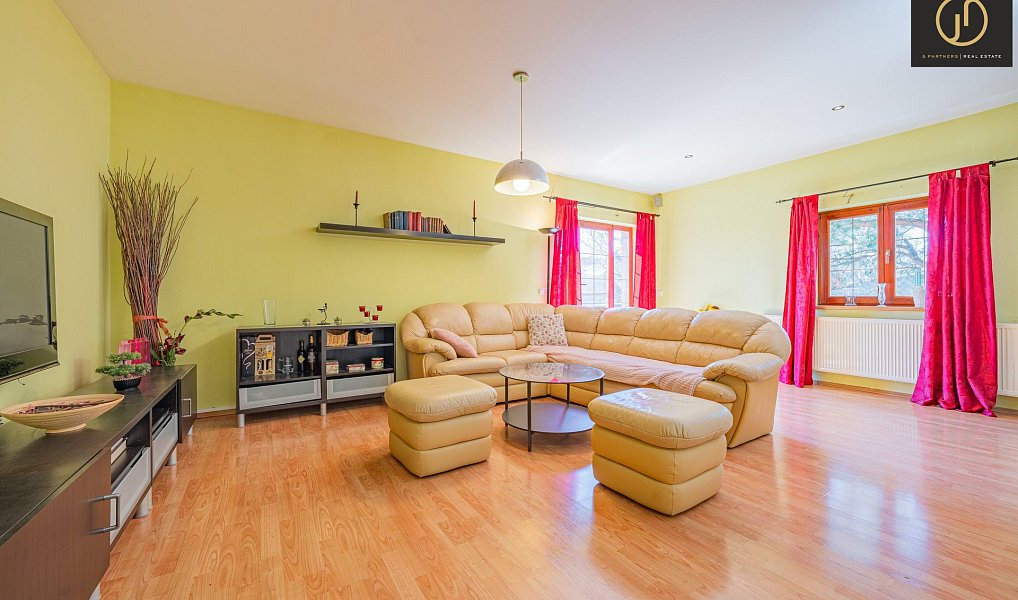Pronájem domu 114 m² s pozemkem 409 m², Tmaň – náhled fotky 4