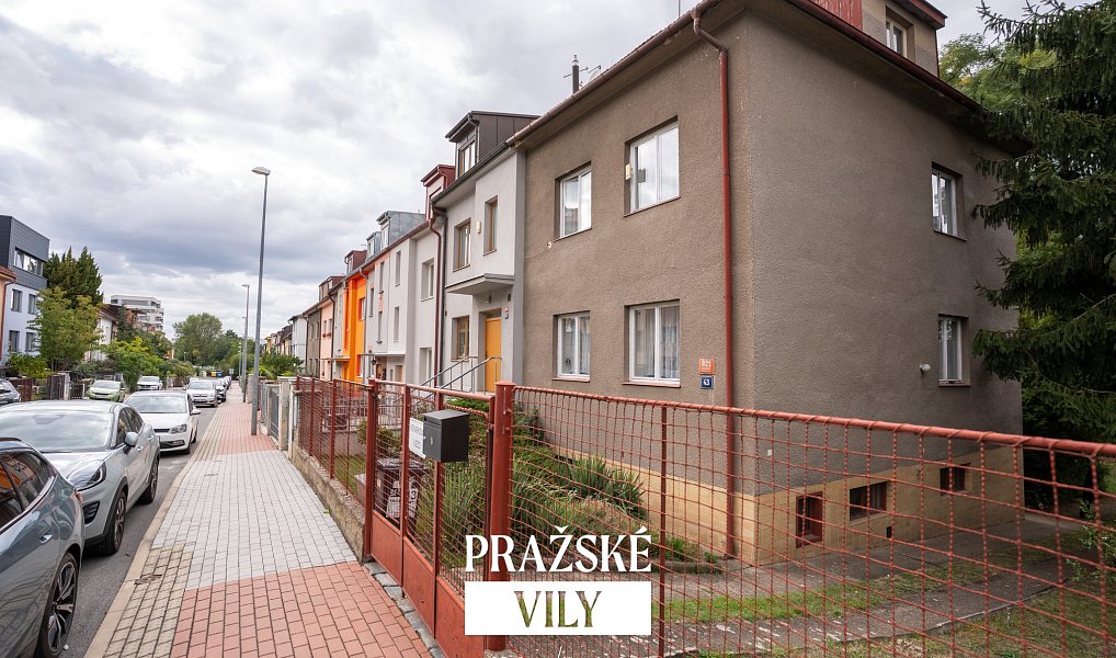 Prodej domu 190 m² s pozemkem 293 m², Praha – náhled fotky 2