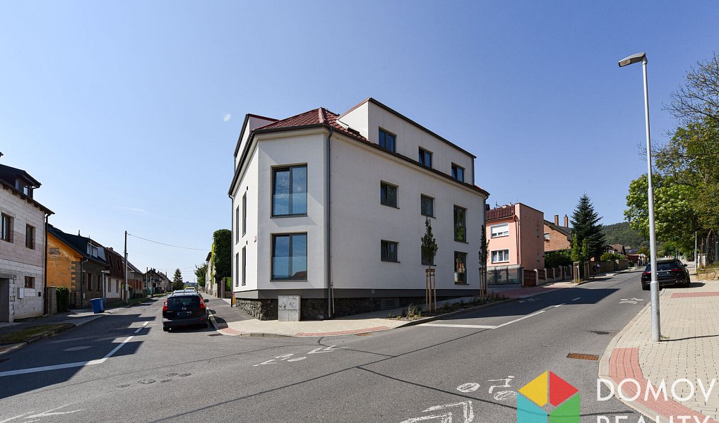 Pronájem bytu 2+kk 52 m², Beroun – náhled fotky 12