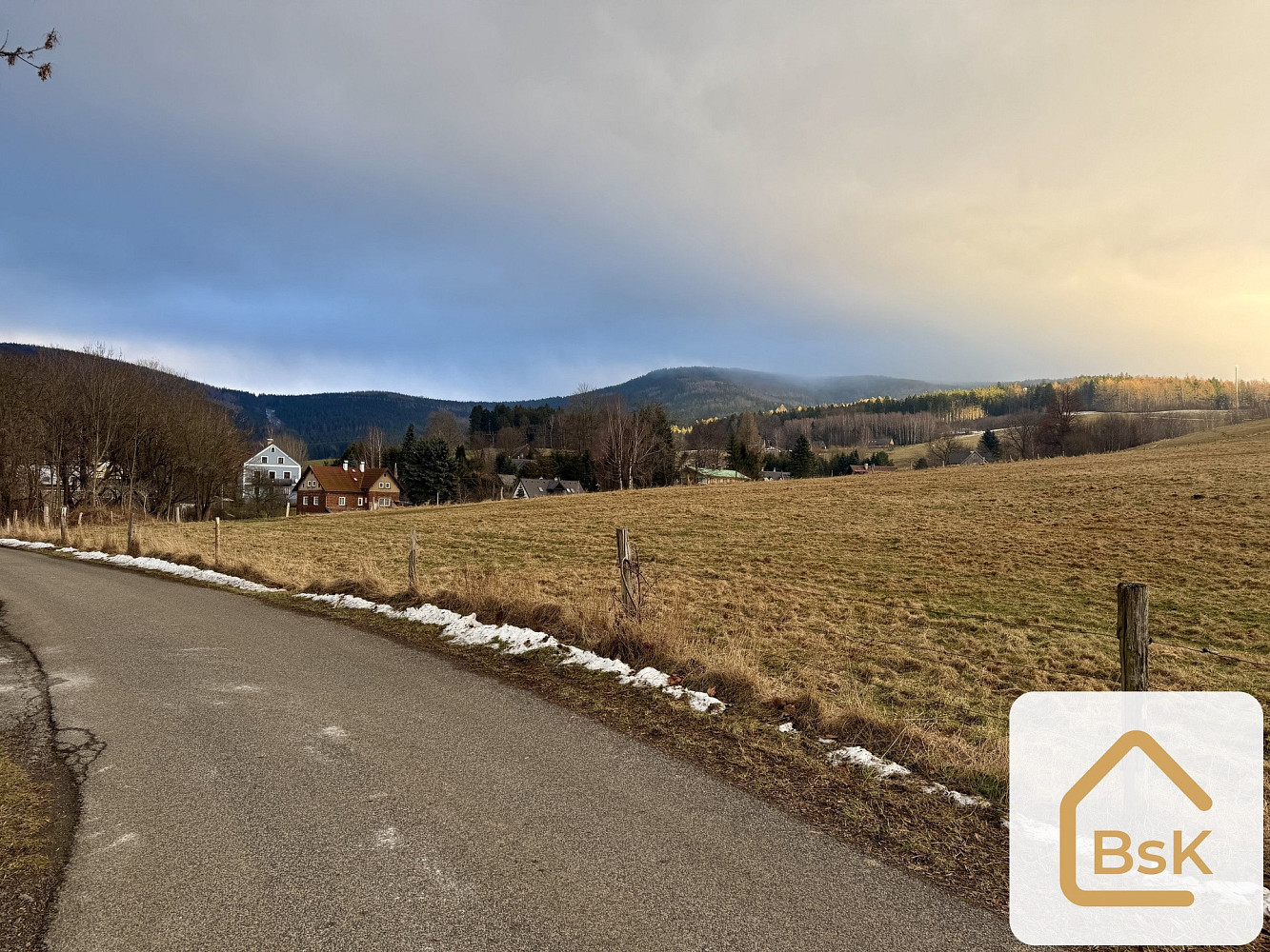Prodej stavebního pozemku 1 580 m²