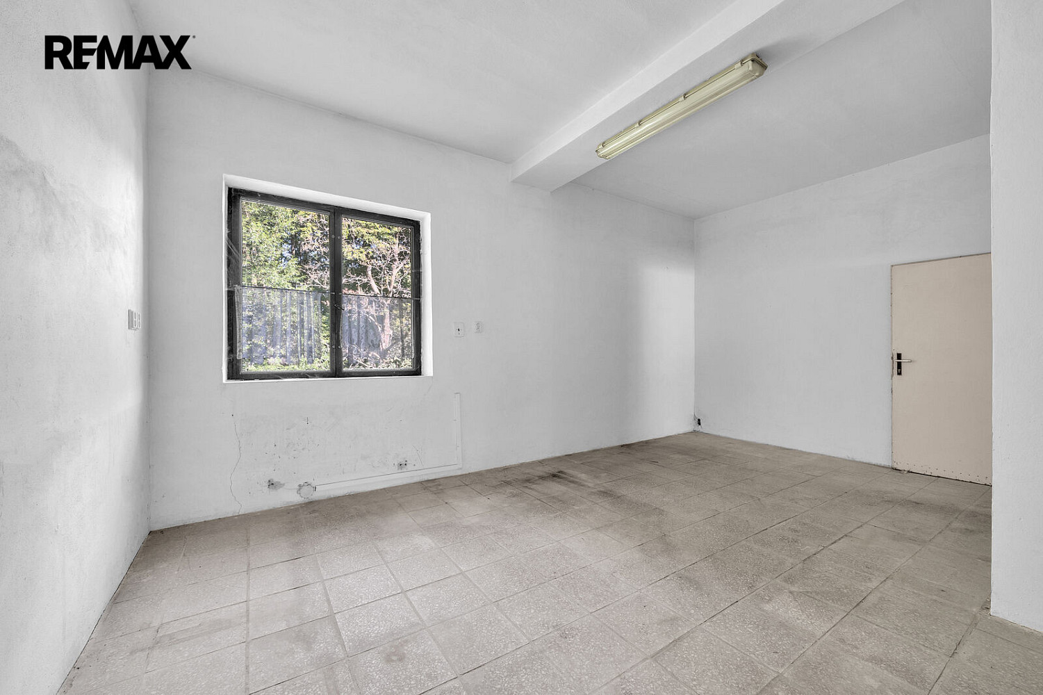 Prodej domu 722 m² s pozemkem 3 439 m² – fotografie 5