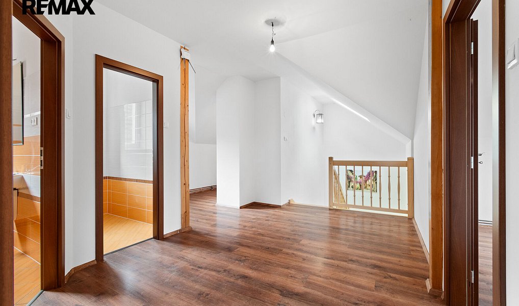 Prodej domu 238 m² s pozemkem 1 042 m², Příchovice – náhled fotky 26