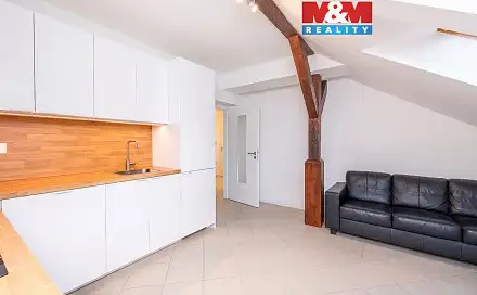 Pronájem bytu 5+kk 100 m²